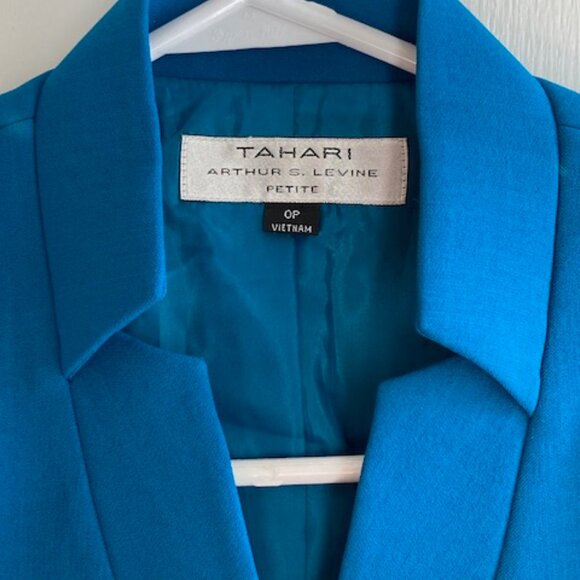 Tahari for Arthur Levine deep turqoise jacket, 0P. - Picture 3 of 7